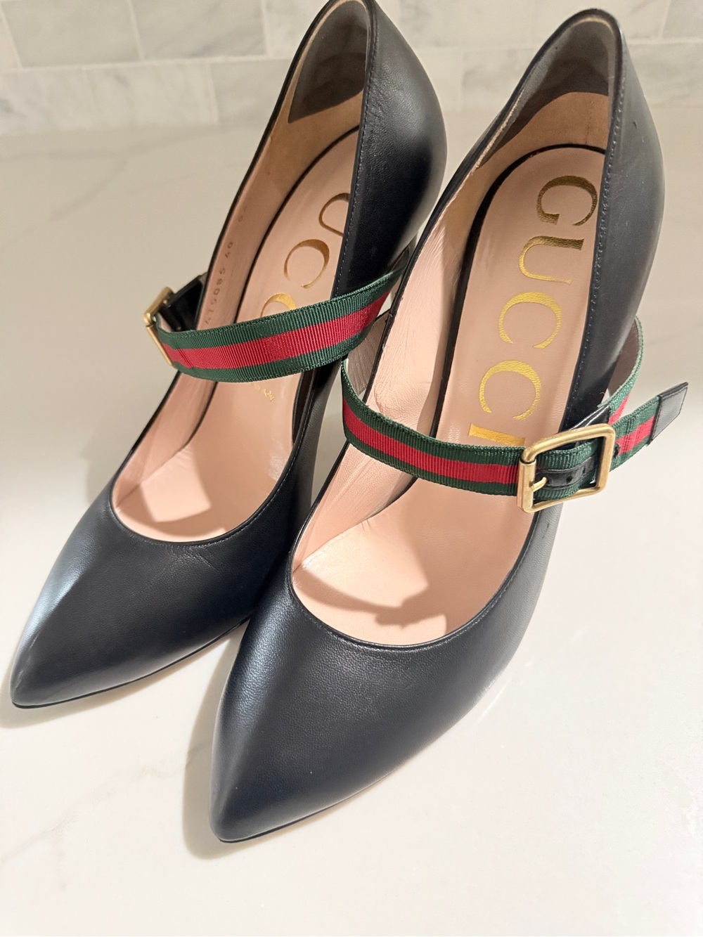 Gucci Sylvie Web Strap Mary Jane Black Leather Pointed Toe Pumps Heels 475085